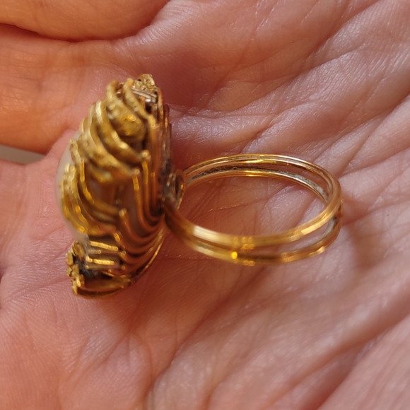 Mabe pearl ring, diamonds, 18kt Yellow Gold estate Ring vintage - Picture 10 of 16